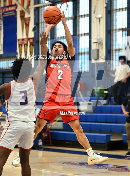 Thumbnail 3 in Montgomery @ Tamalpais photogallery.