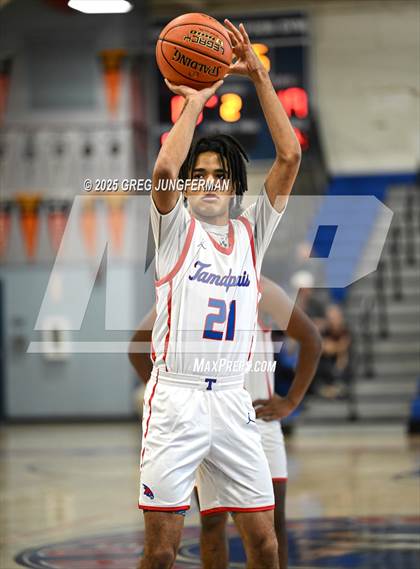 Thumbnail 2 in Montgomery @ Tamalpais photogallery.