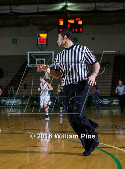Thumbnail 3 in Eldred vs. Heuvelton Central (NYSPHSAA Class D Semifinal) photogallery.