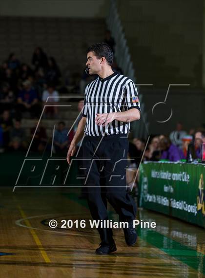 Thumbnail 3 in Eldred vs. Heuvelton Central (NYSPHSAA Class D Semifinal) photogallery.
