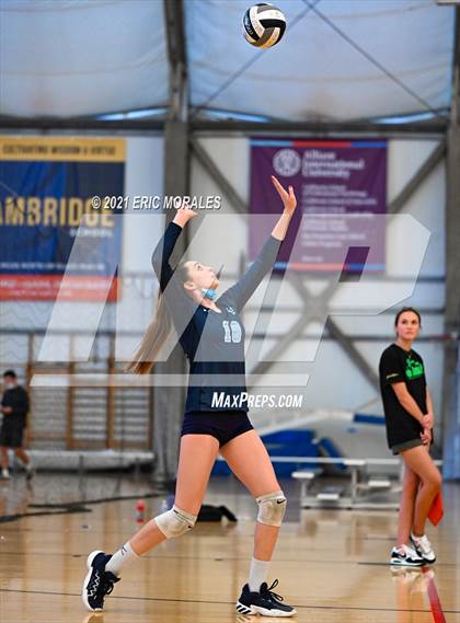 Thumbnail 3 in Granite Hills vs Mater Dei Catholic (Southern California Invitational) photogallery.