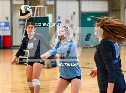 Thumbnail 1 in Granite Hills vs Mater Dei Catholic (Southern California Invitational) photogallery.