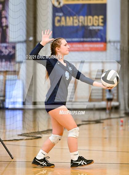 Thumbnail 2 in Granite Hills vs Mater Dei Catholic (Southern California Invitational) photogallery.