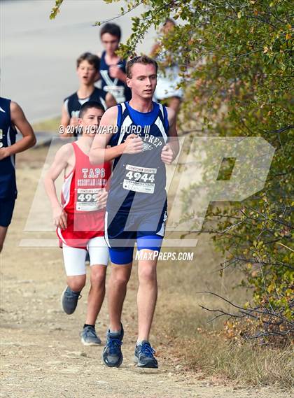 Thumbnail 2 in TCAF State Cross Country Championships photogallery.