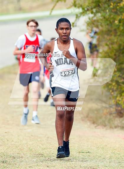 Thumbnail 2 in TCAF State Cross Country Championships photogallery.