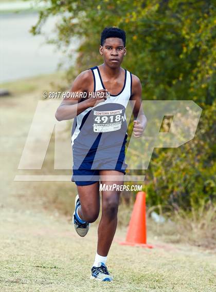 Thumbnail 2 in TCAF State Cross Country Championships photogallery.