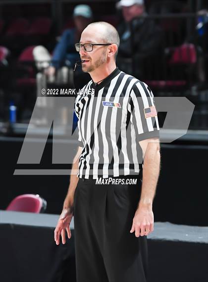 Thumbnail 3 in Thatcher vs. Valley Christian (AIA 3A Quarterfinal)  photogallery.