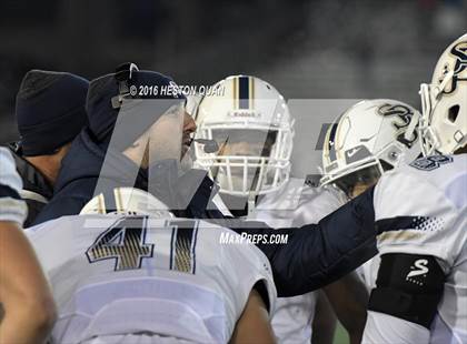 Thumbnail 2 in De La Salle vs.St. John Bosco (CIF State Open Division Final) photogallery.