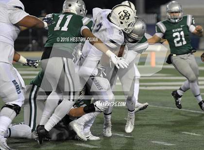 Thumbnail 1 in De La Salle vs.St. John Bosco (CIF State Open Division Final) photogallery.