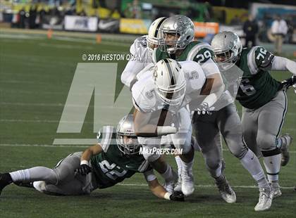 Thumbnail 2 in De La Salle vs.St. John Bosco (CIF State Open Division Final) photogallery.