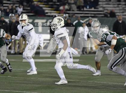 Thumbnail 2 in De La Salle vs.St. John Bosco (CIF State Open Division Final) photogallery.