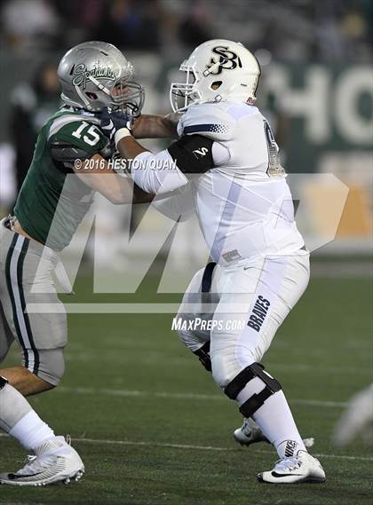 Thumbnail 2 in De La Salle vs.St. John Bosco (CIF State Open Division Final) photogallery.