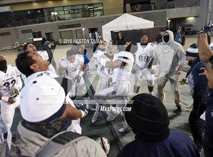 Thumbnail 3 in De La Salle vs.St. John Bosco (CIF State Open Division Final) photogallery.