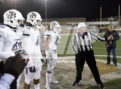 Thumbnail 2 in De La Salle vs.St. John Bosco (CIF State Open Division Final) photogallery.
