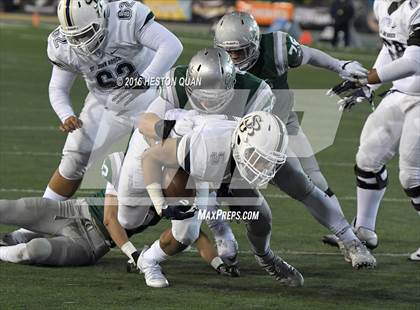 Thumbnail 1 in De La Salle vs.St. John Bosco (CIF State Open Division Final) photogallery.