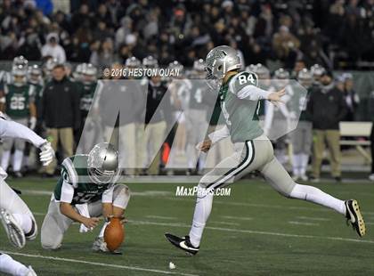 Thumbnail 3 in De La Salle vs.St. John Bosco (CIF State Open Division Final) photogallery.