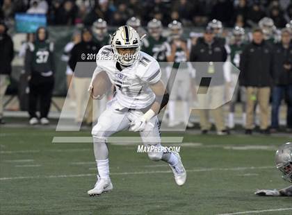 Thumbnail 2 in De La Salle vs.St. John Bosco (CIF State Open Division Final) photogallery.
