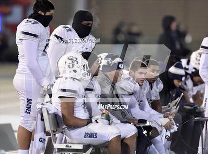 Thumbnail 2 in De La Salle vs.St. John Bosco (CIF State Open Division Final) photogallery.