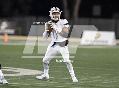 Thumbnail 3 in De La Salle vs.St. John Bosco (CIF State Open Division Final) photogallery.
