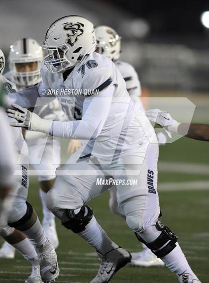 Thumbnail 3 in De La Salle vs.St. John Bosco (CIF State Open Division Final) photogallery.