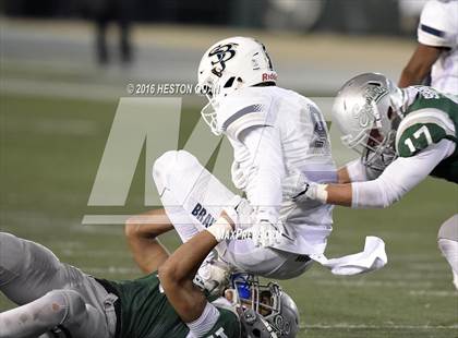 Thumbnail 2 in De La Salle vs.St. John Bosco (CIF State Open Division Final) photogallery.