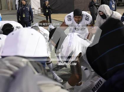 Thumbnail 2 in De La Salle vs.St. John Bosco (CIF State Open Division Final) photogallery.