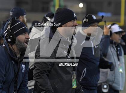 Thumbnail 1 in De La Salle vs.St. John Bosco (CIF State Open Division Final) photogallery.