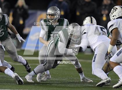 Thumbnail 3 in De La Salle vs.St. John Bosco (CIF State Open Division Final) photogallery.