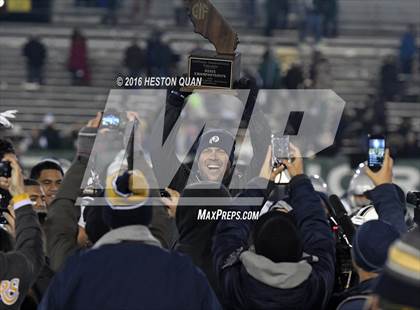 Thumbnail 1 in De La Salle vs.St. John Bosco (CIF State Open Division Final) photogallery.