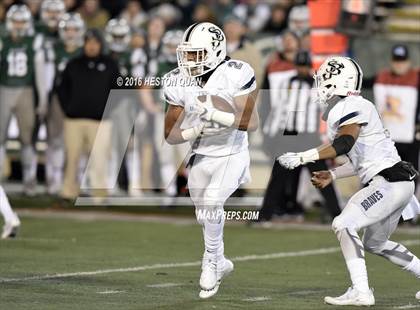 Thumbnail 2 in De La Salle vs.St. John Bosco (CIF State Open Division Final) photogallery.