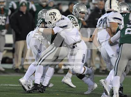 Thumbnail 2 in De La Salle vs.St. John Bosco (CIF State Open Division Final) photogallery.