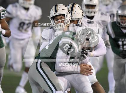 Thumbnail 1 in De La Salle vs.St. John Bosco (CIF State Open Division Final) photogallery.
