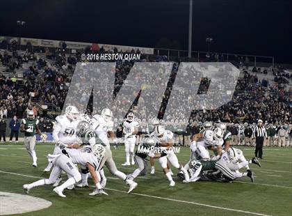Thumbnail 3 in De La Salle vs.St. John Bosco (CIF State Open Division Final) photogallery.