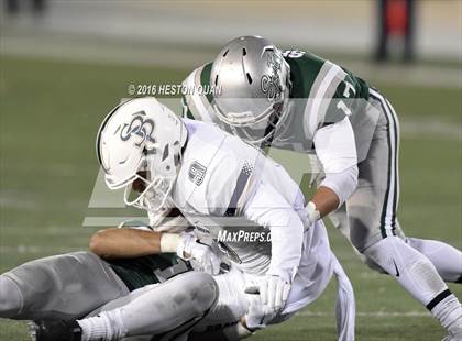 Thumbnail 3 in De La Salle vs.St. John Bosco (CIF State Open Division Final) photogallery.