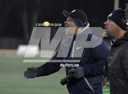 Thumbnail 1 in De La Salle vs.St. John Bosco (CIF State Open Division Final) photogallery.