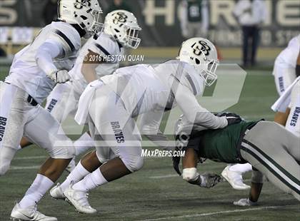 Thumbnail 1 in De La Salle vs.St. John Bosco (CIF State Open Division Final) photogallery.