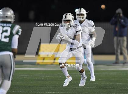 Thumbnail 1 in De La Salle vs.St. John Bosco (CIF State Open Division Final) photogallery.
