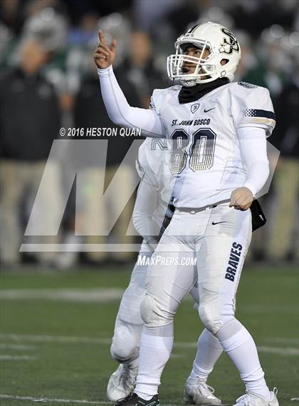 Thumbnail 3 in De La Salle vs.St. John Bosco (CIF State Open Division Final) photogallery.