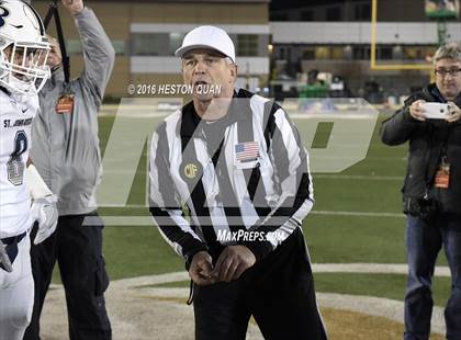 Thumbnail 1 in De La Salle vs.St. John Bosco (CIF State Open Division Final) photogallery.