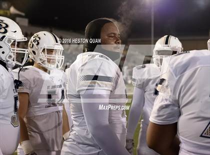 Thumbnail 1 in De La Salle vs.St. John Bosco (CIF State Open Division Final) photogallery.