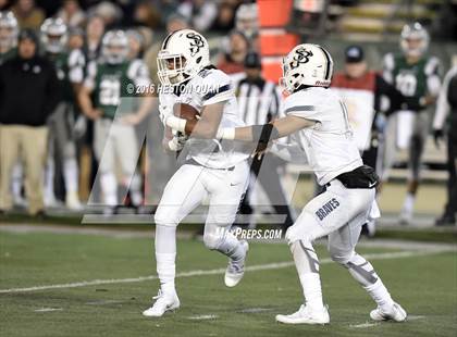 Thumbnail 1 in De La Salle vs.St. John Bosco (CIF State Open Division Final) photogallery.