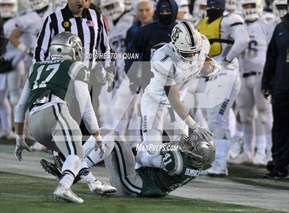 Thumbnail 2 in De La Salle vs.St. John Bosco (CIF State Open Division Final) photogallery.