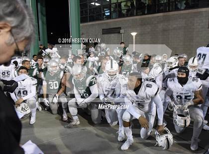 Thumbnail 3 in De La Salle vs.St. John Bosco (CIF State Open Division Final) photogallery.