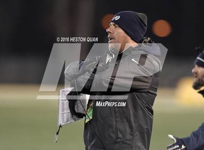 Thumbnail 2 in De La Salle vs.St. John Bosco (CIF State Open Division Final) photogallery.