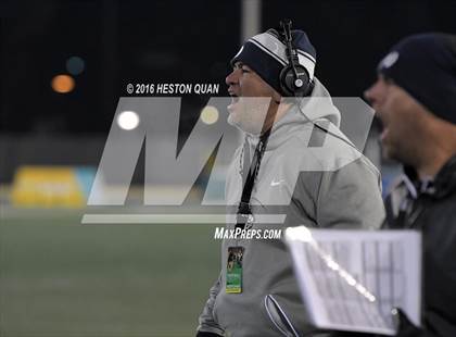 Thumbnail 1 in De La Salle vs.St. John Bosco (CIF State Open Division Final) photogallery.