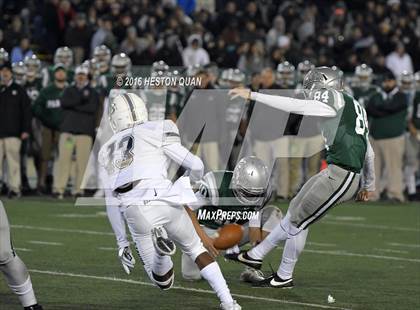 Thumbnail 2 in De La Salle vs.St. John Bosco (CIF State Open Division Final) photogallery.