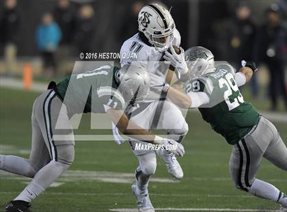Thumbnail 1 in De La Salle vs.St. John Bosco (CIF State Open Division Final) photogallery.