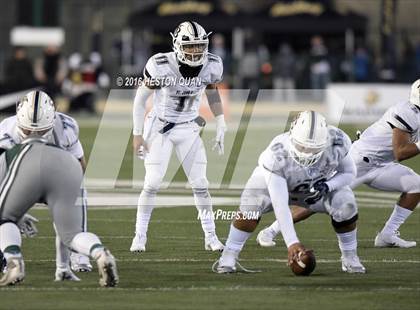 Thumbnail 3 in De La Salle vs.St. John Bosco (CIF State Open Division Final) photogallery.