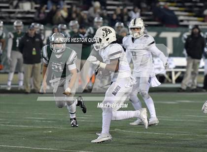 Thumbnail 3 in De La Salle vs.St. John Bosco (CIF State Open Division Final) photogallery.