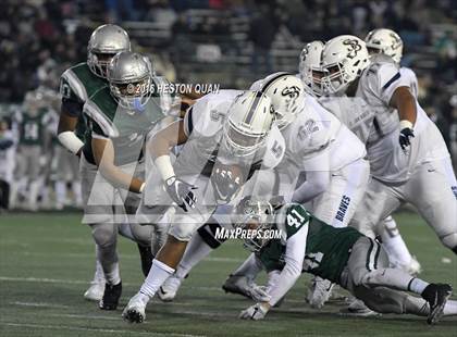 Thumbnail 1 in De La Salle vs.St. John Bosco (CIF State Open Division Final) photogallery.
